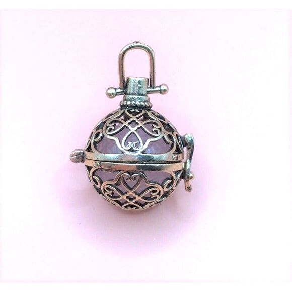 Jewelry - Very Pretty Sphere Cage with Rose Quartz Sphere